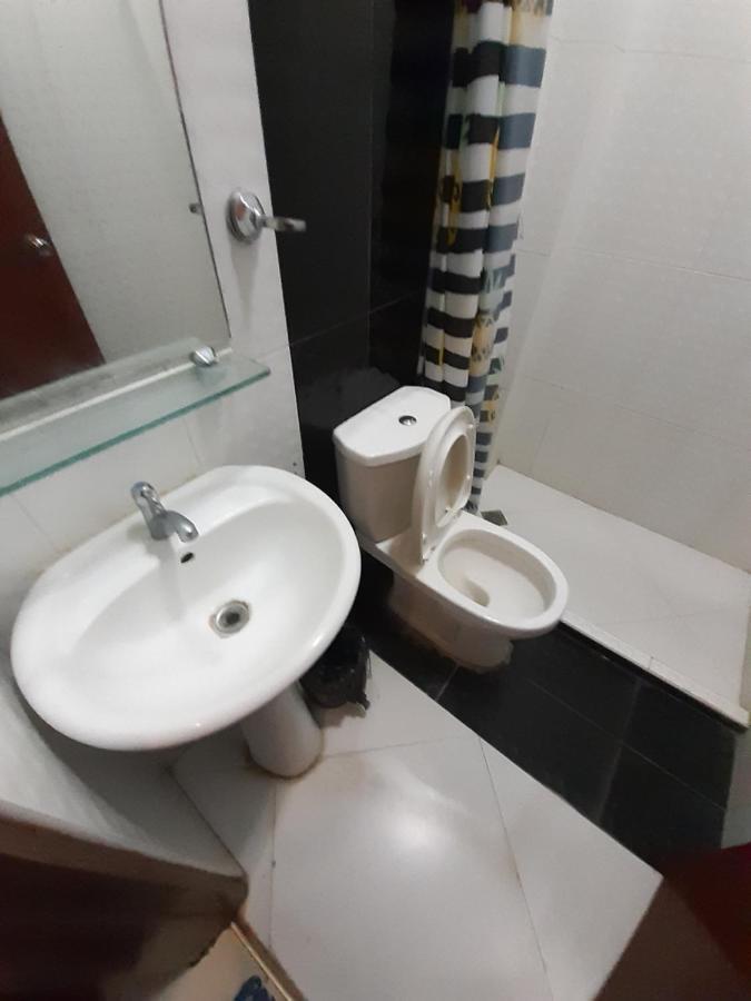 Aquari Travellers Inn Пуэрто-Принцеса Экстерьер фото